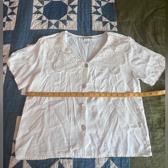 Vintage lace collared blouse size M - Picture 1 of 4